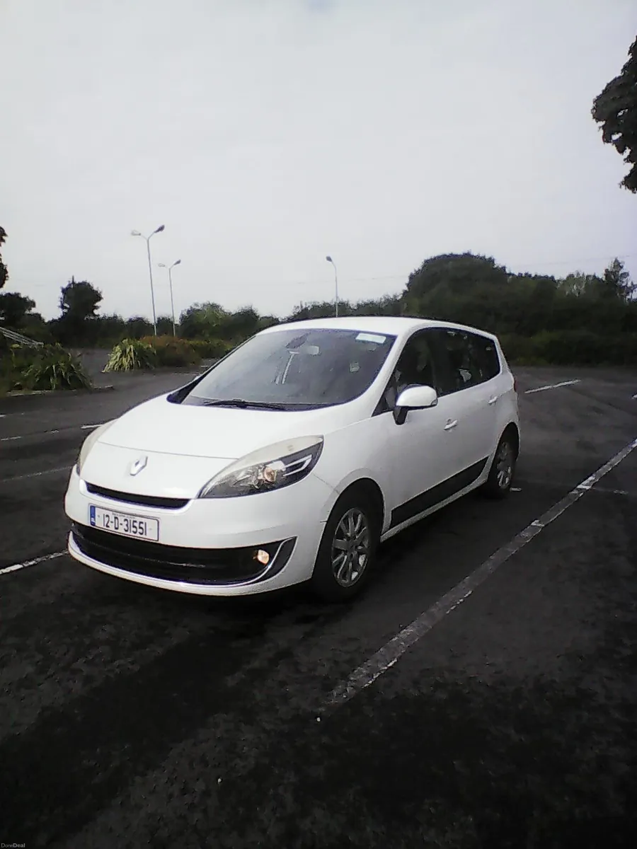 Renault Grand Scenic 2012 - Image 1