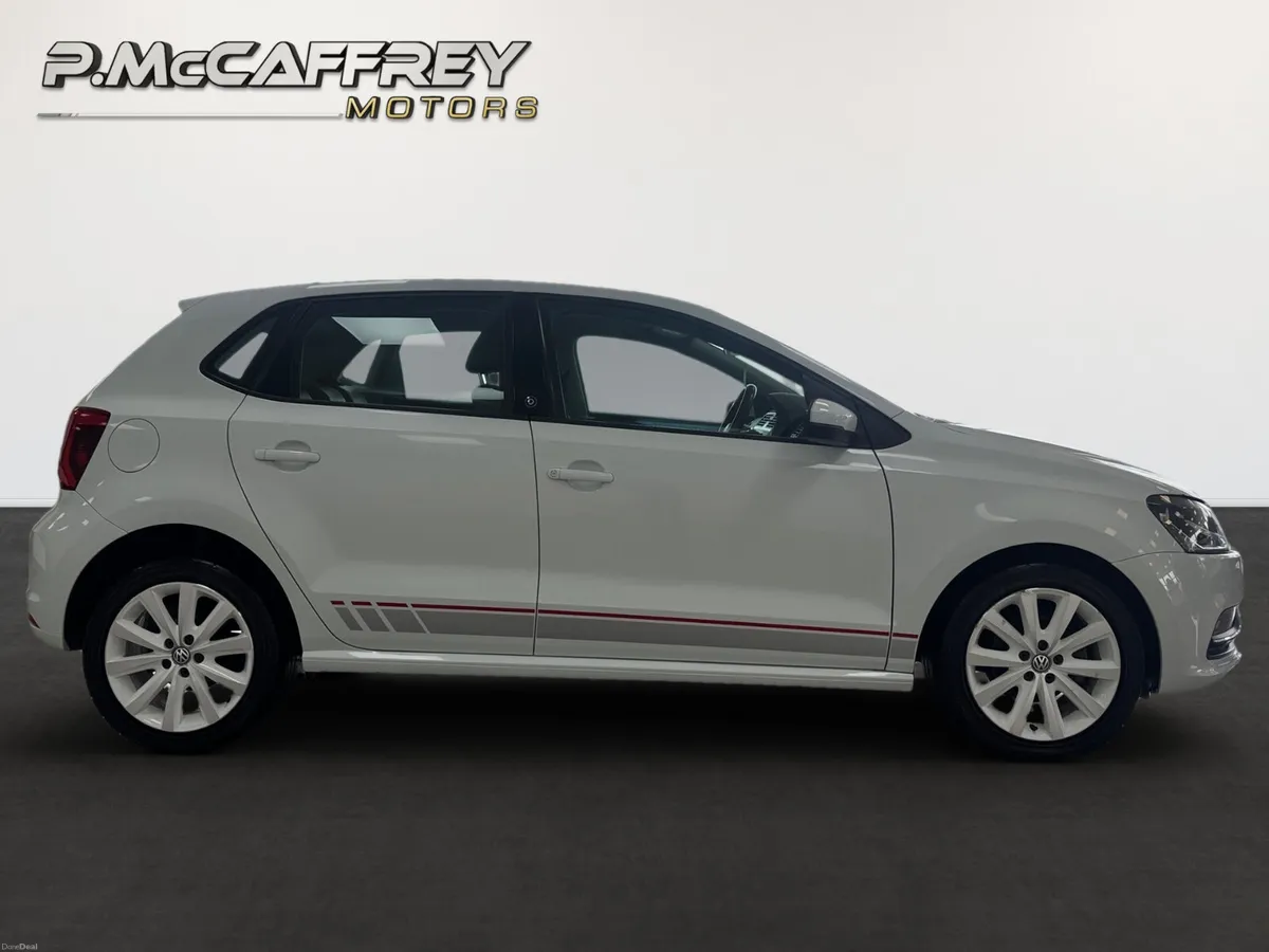2016 Volkswagen Polo Beats 1.2 TSI AUTO - Image 4