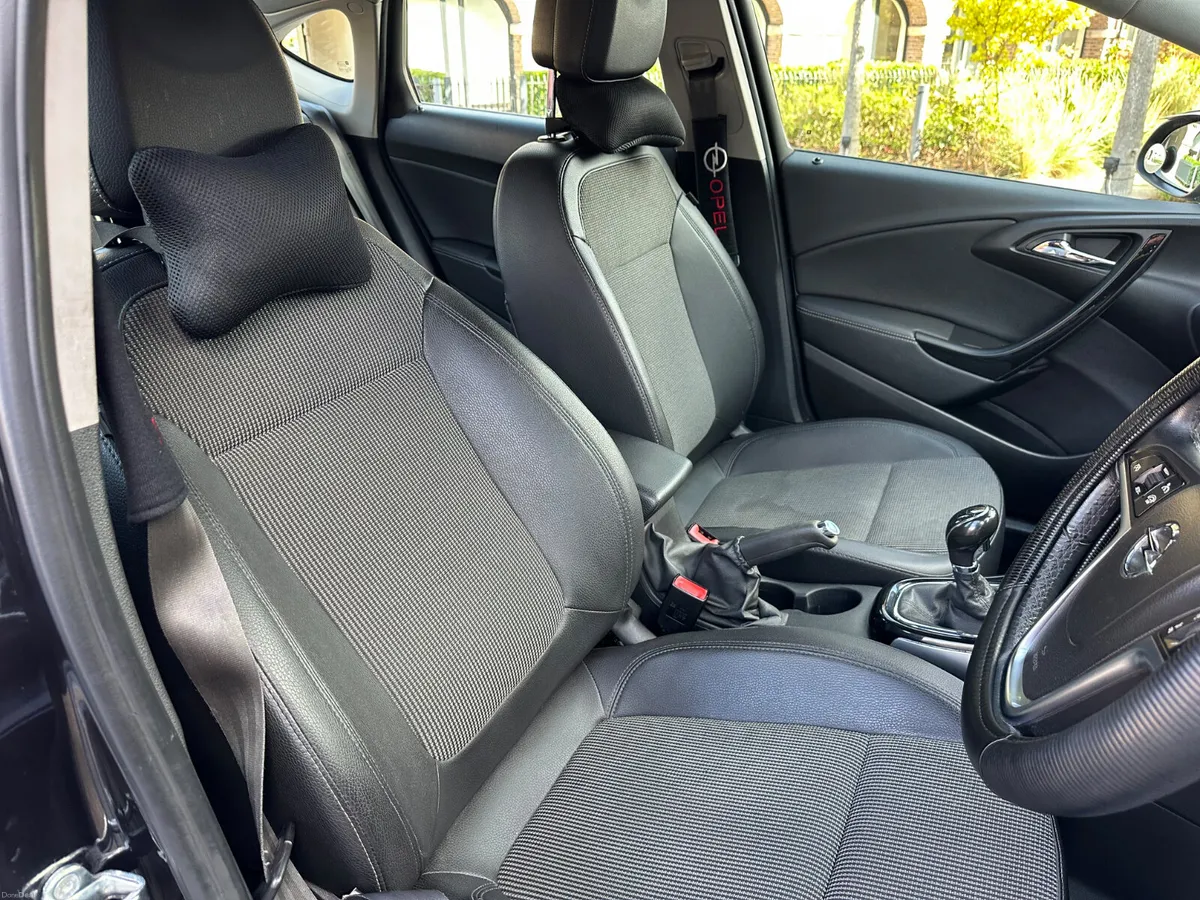 Opel Astra 2015 - Image 6