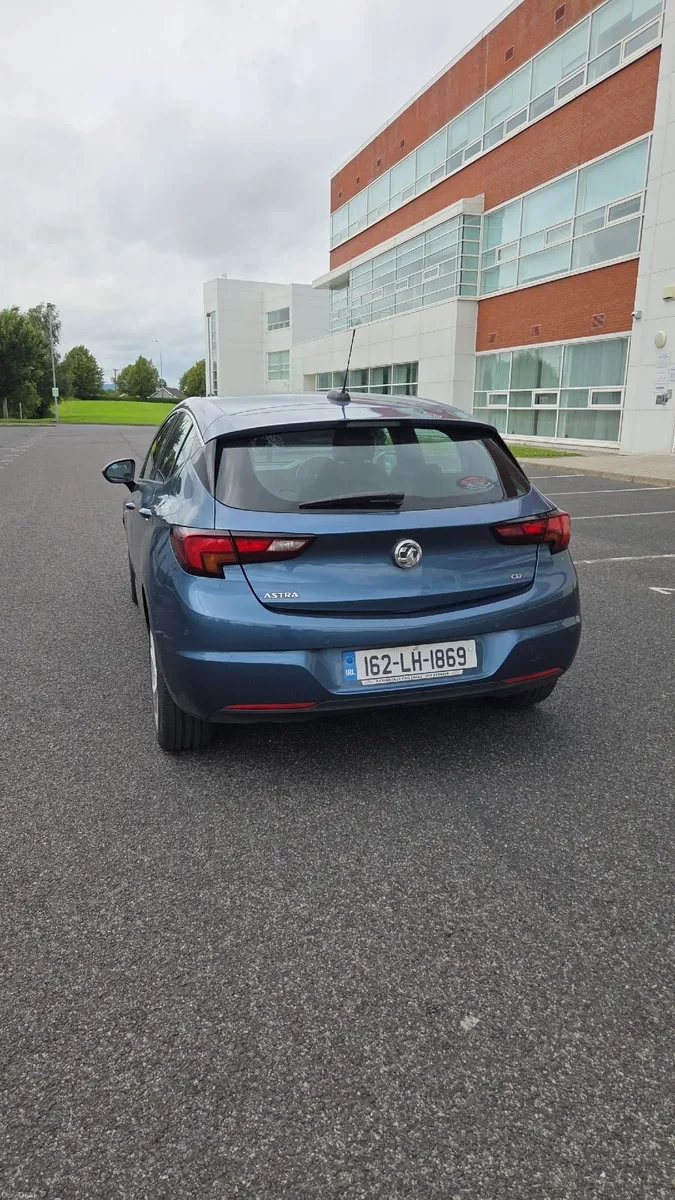 Vauxhall Astra 2016 - Image 5