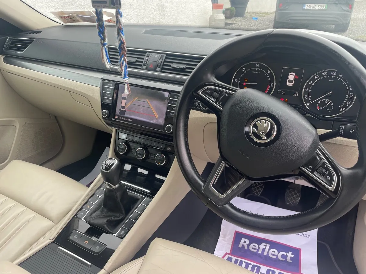 Skoda Superb 2015 - Image 3