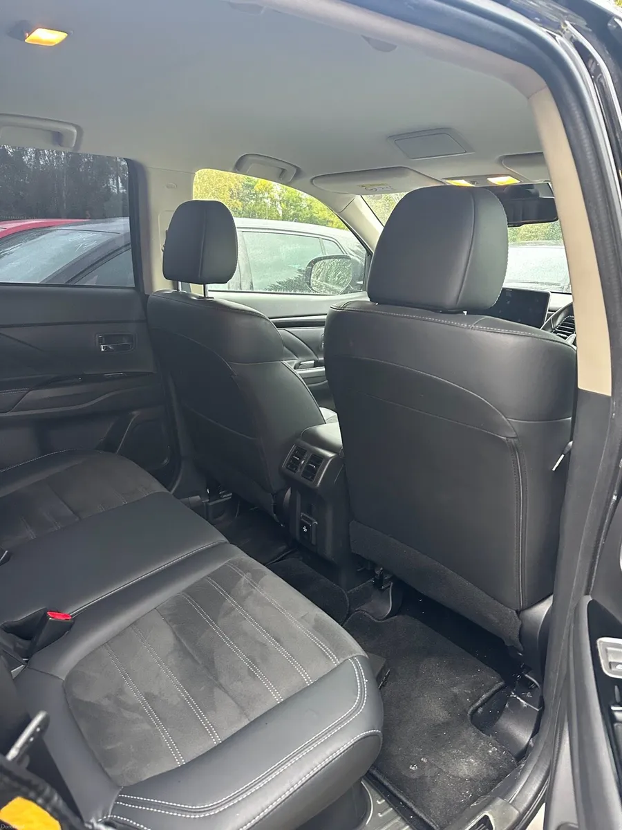 Mitsubishi Outlander - Image 3