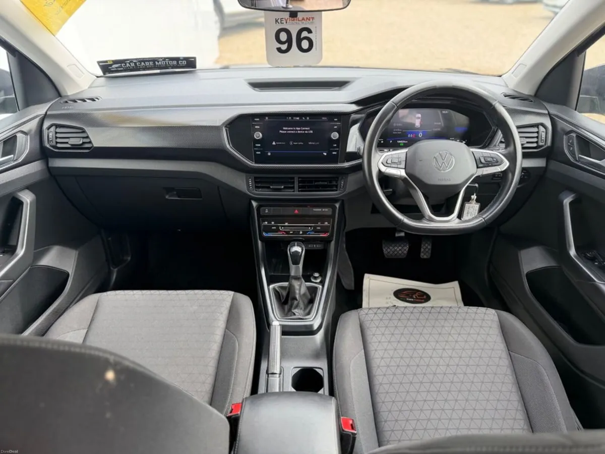 Volkswagen T-Cross Life 1.0 TSI D7F 110HP - Image 6