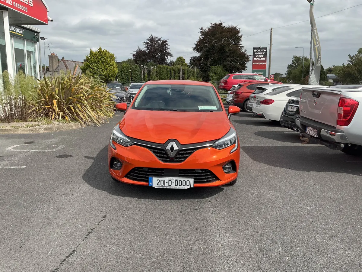 2020 RENAULT CLIO ICONIC BLUE DCI - Image 1