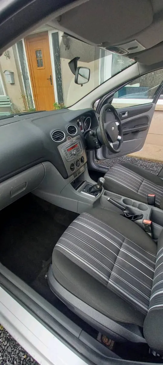 Ford focus - Image 4