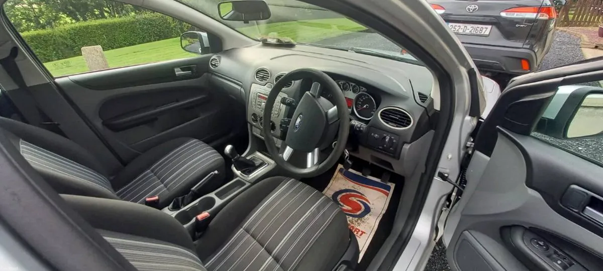 Ford focus - Image 6