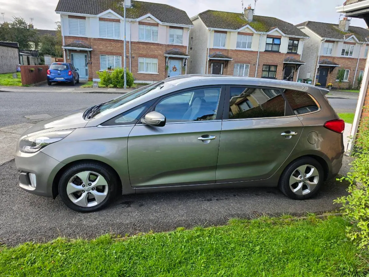 Kia carens 7 seater 2015 1.7 diesel nct 6/27 - Image 2