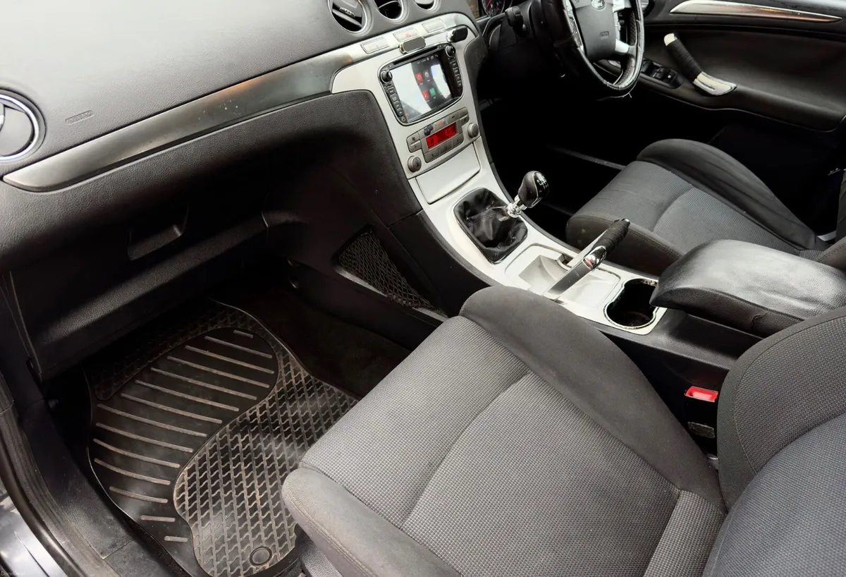 Ford S-Max 2008 2.0 TDCI nct 3/27 - Image 3