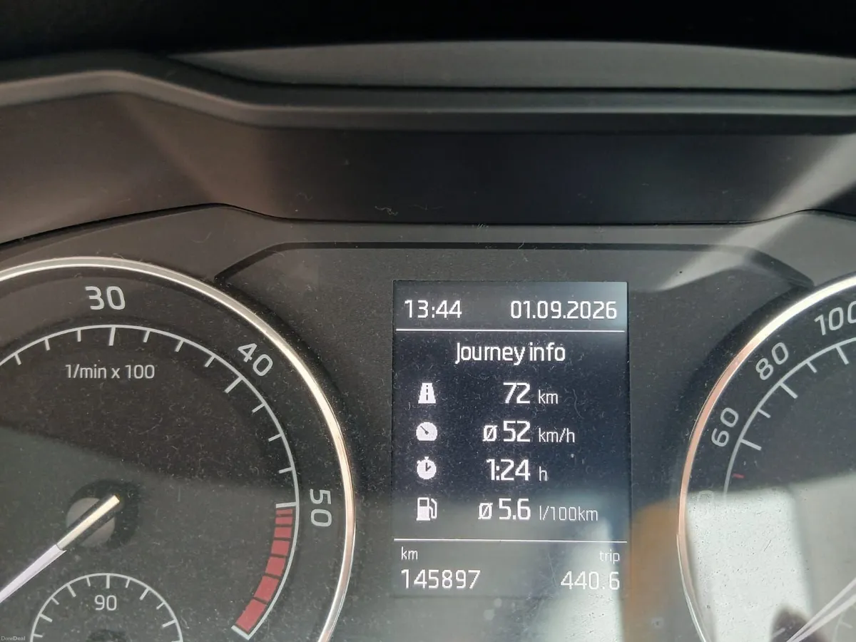 Skoda Superb 2020 - Image 6