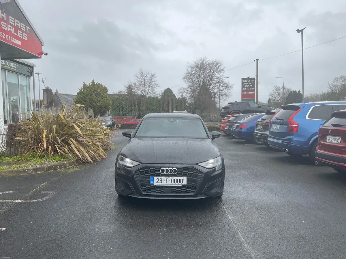 2023 AUDI A3 TECHNIK 35 TDI S-A SPORTBACK - Image 2