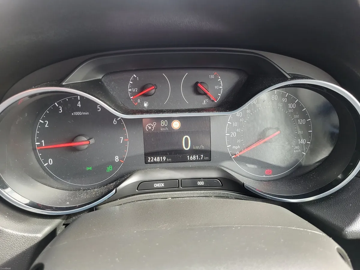 Vauxhall Grandland X New Test Full Service History - Image 5