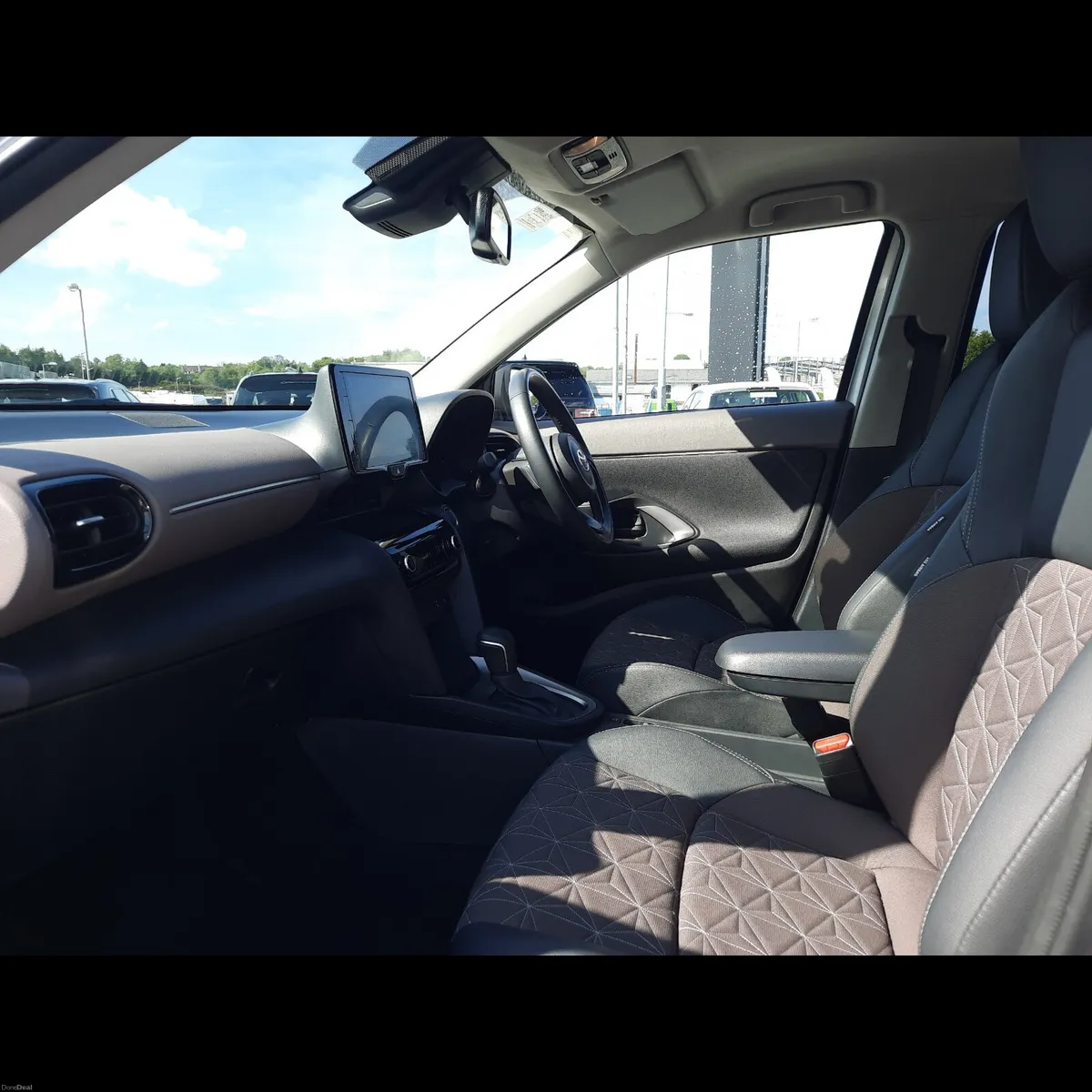 Toyota Yaris Cross 2023 - Image 4