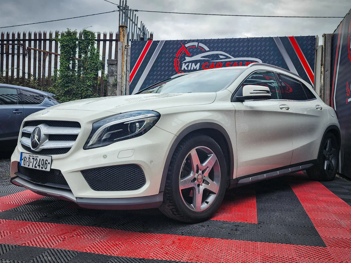 2016 Mercedes-Benz GLA - Image 4