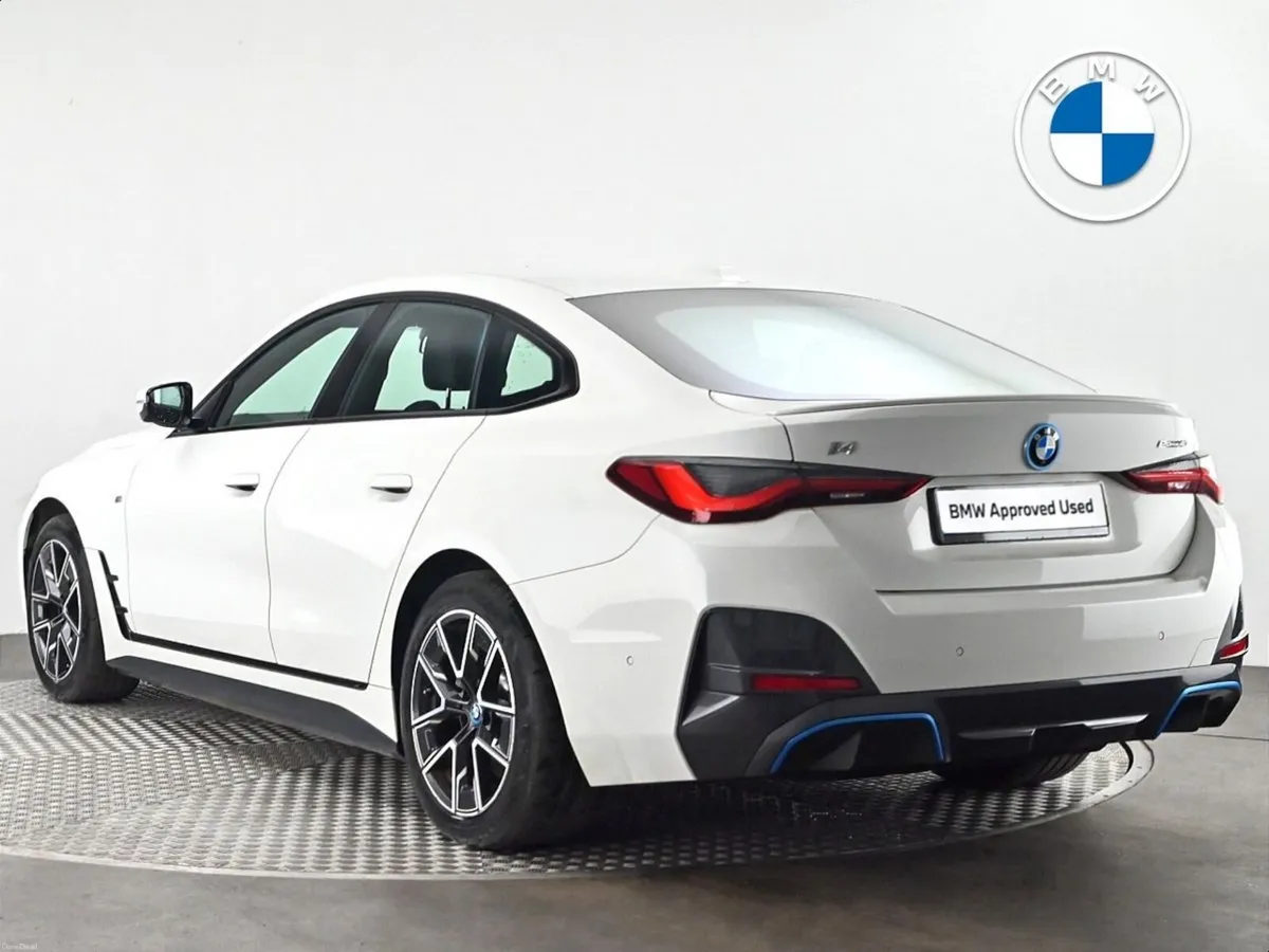 BMW i4 eDrive40 M Sport  340 Electric 83.9 kWh Aut - Image 2