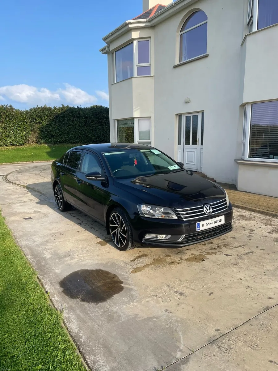 Volkswagen Passat - Image 6