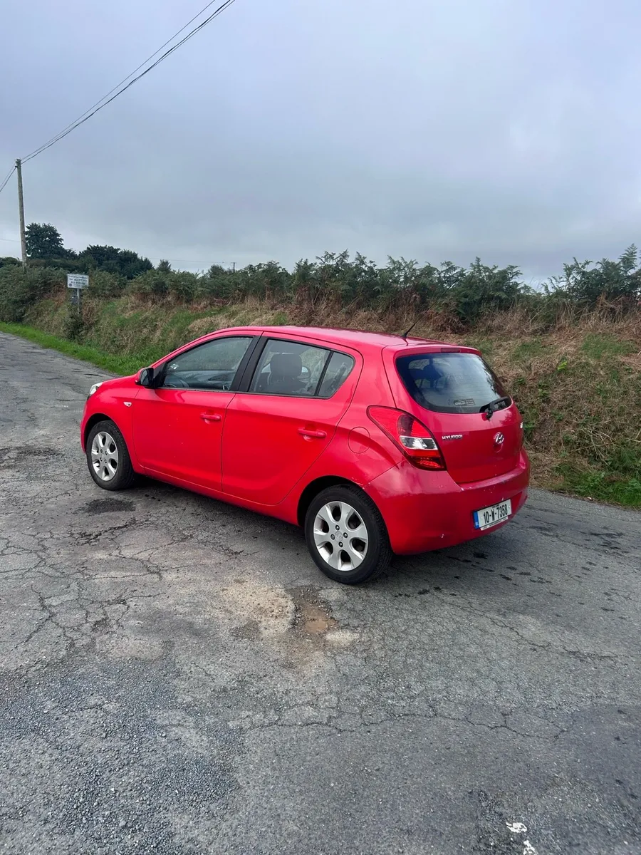 2010 Hyundai i20 1.4l - Image 3