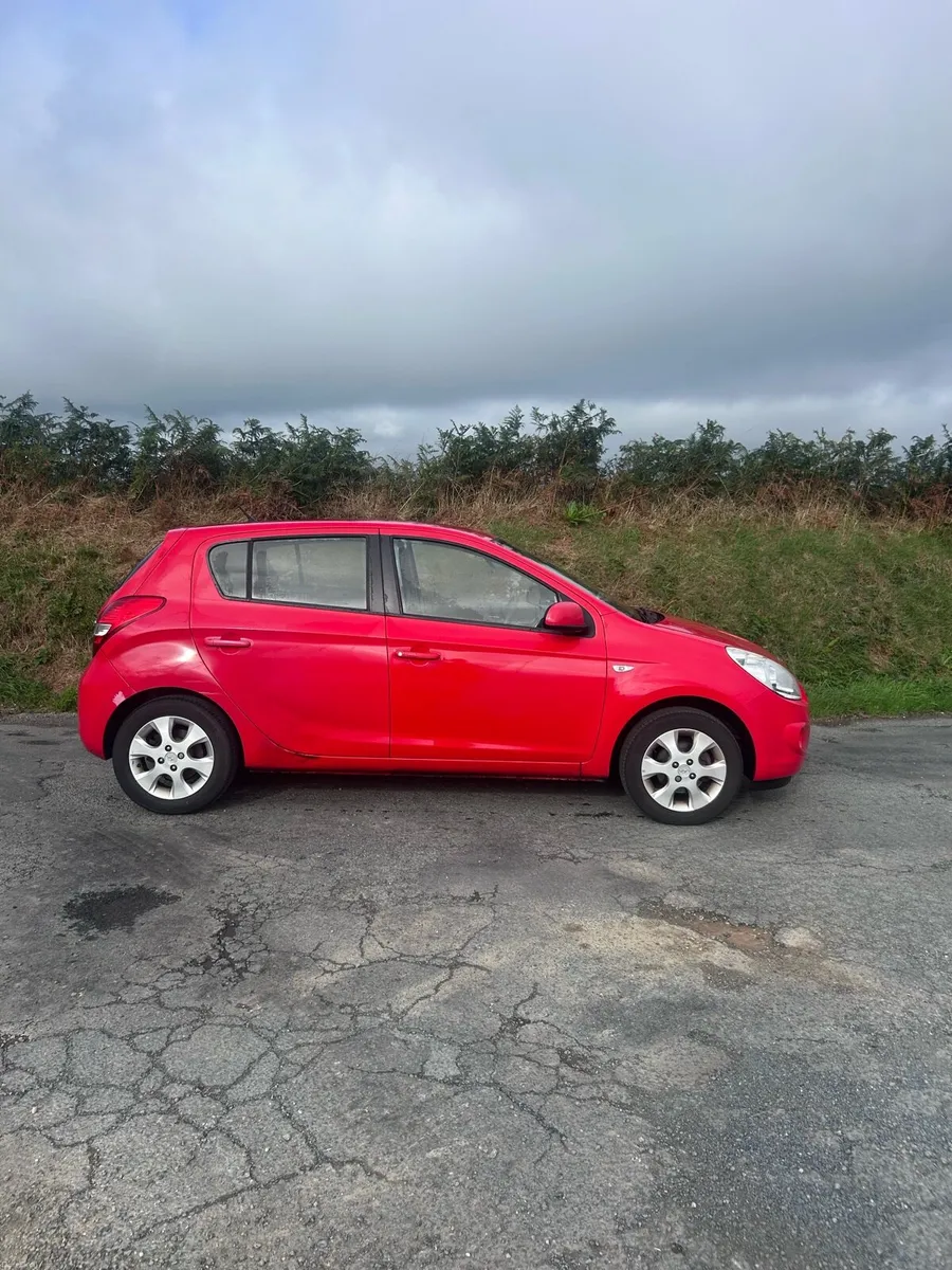 2010 Hyundai i20 1.4l - Image 4