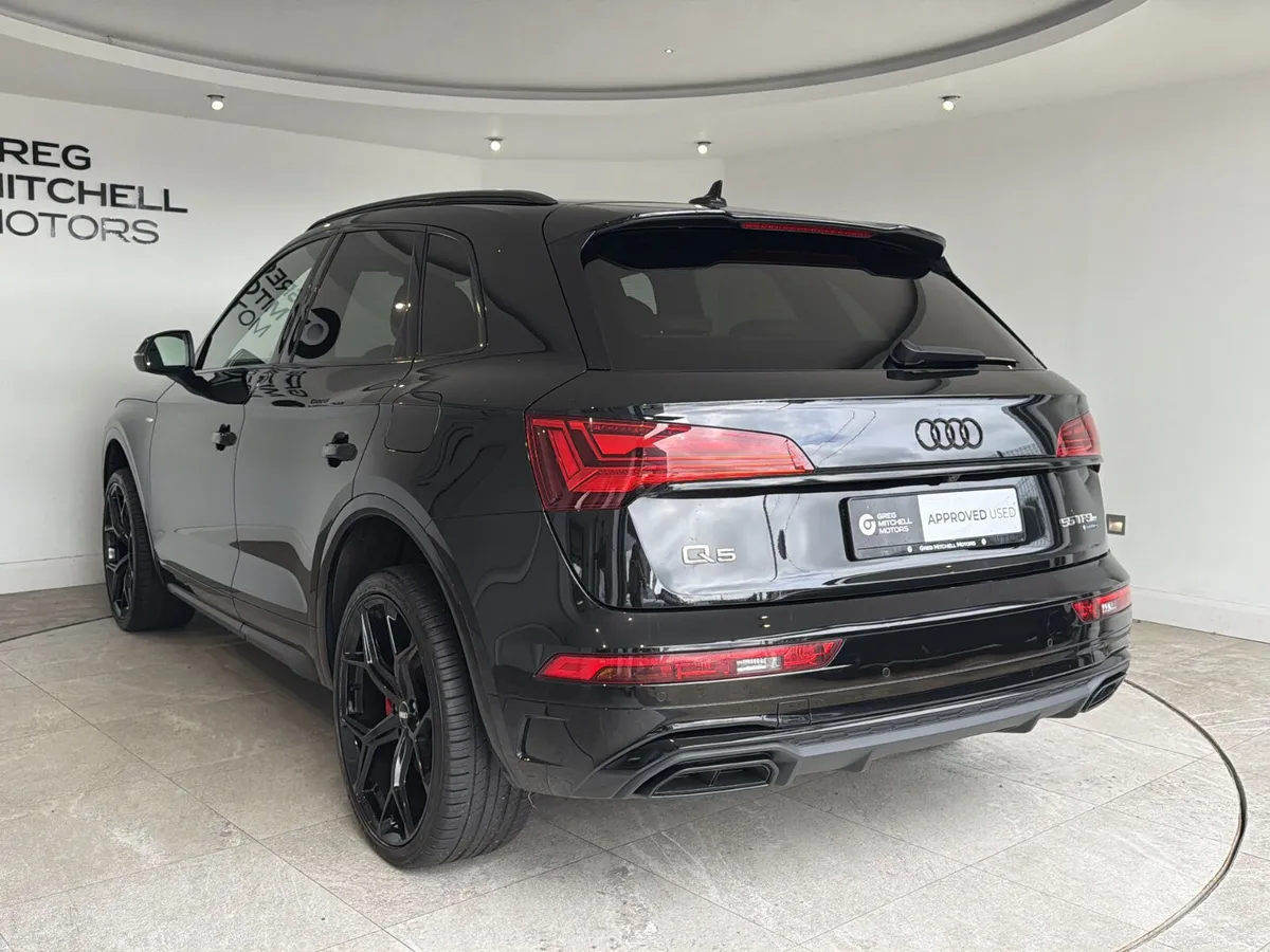 2023 Audi Q5 55 TFSI e Quattro Competition 5dr S T - Image 5