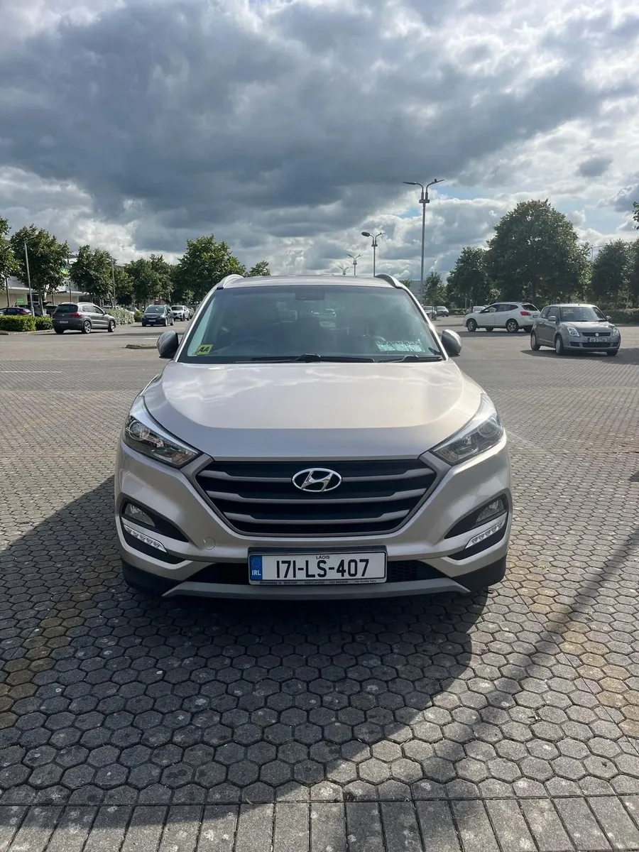Hyundai Tucson (Executive) Top Spec, Low mileage++ - Image 4