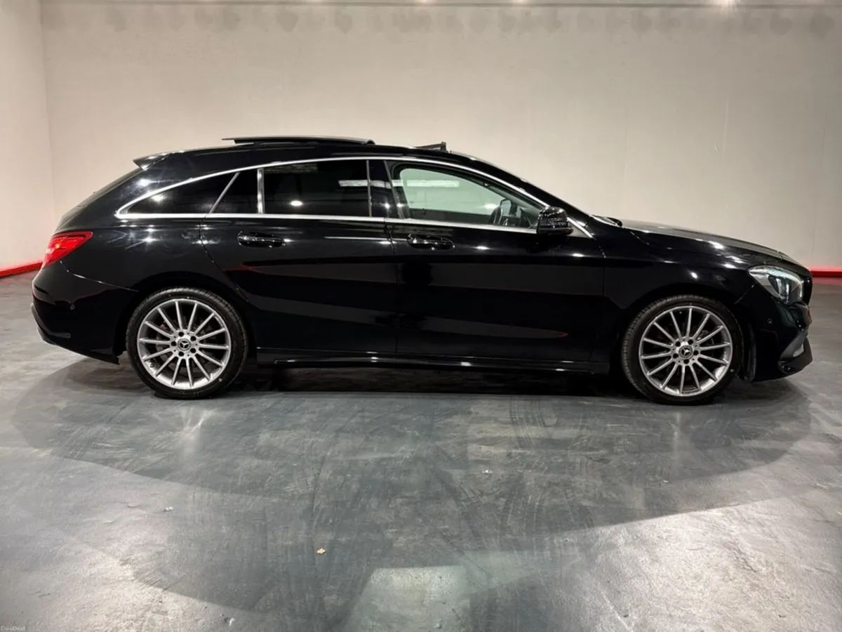 Mercedes-Benz CLA CLA180 SHOOTING BRAKE AMG STYLE - Image 2