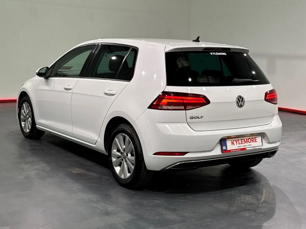 Volkswagen Golf 1.2 AUTOMATIC TSI COMFORT LINE - F - Image 5
