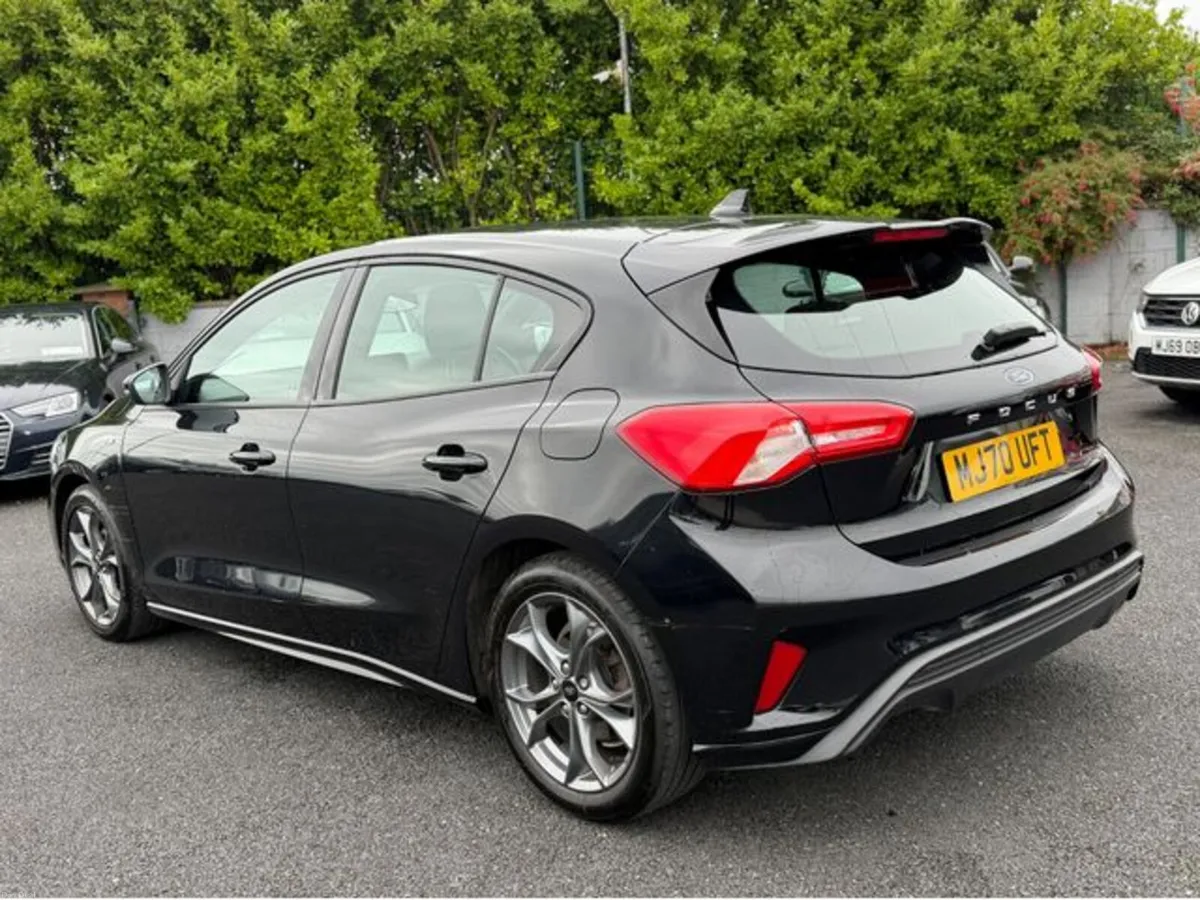 Ford Focus ST-LINE TDCI - Image 5