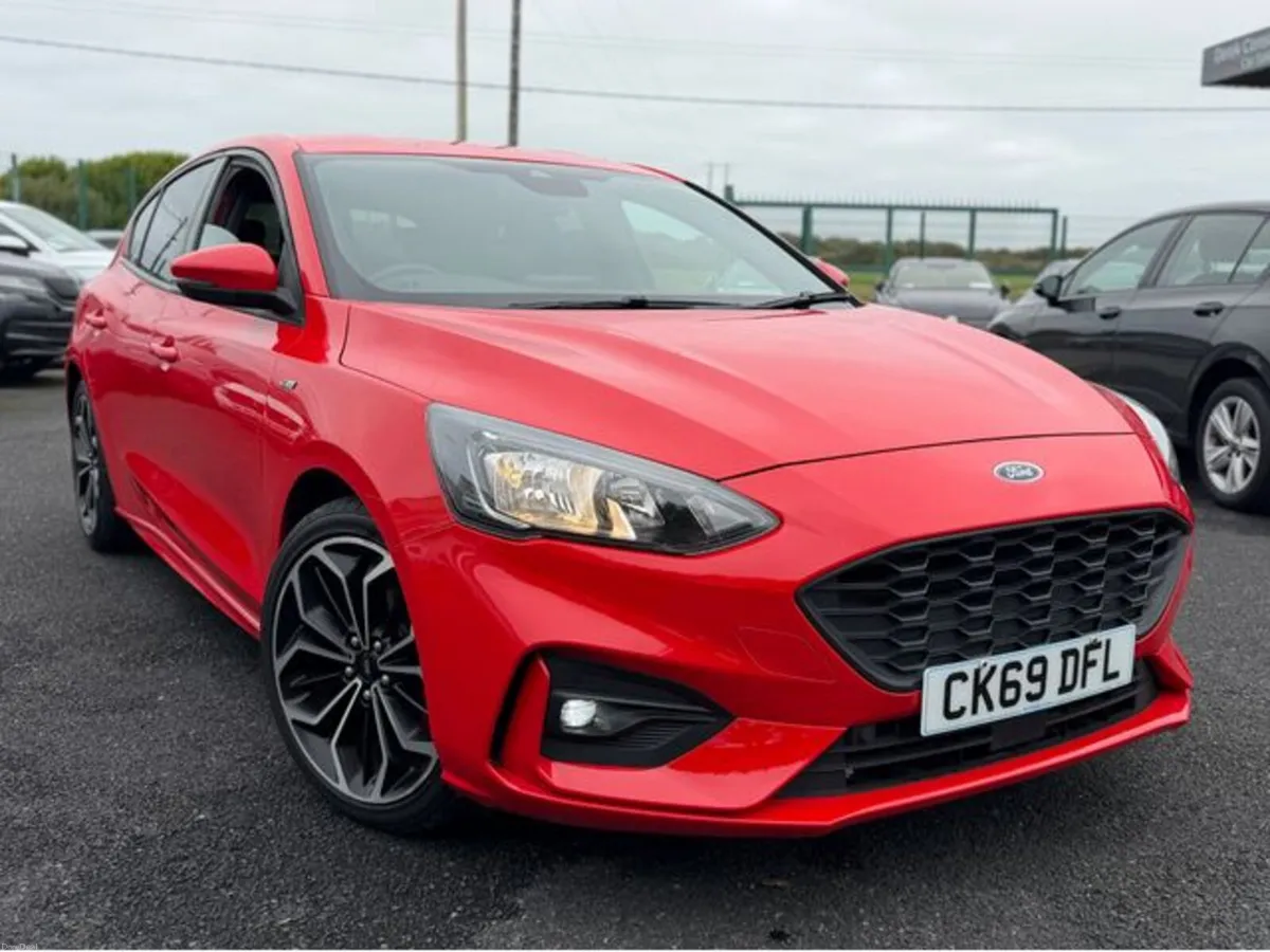 Ford Focus ST-LINE X TDCI - Image 2