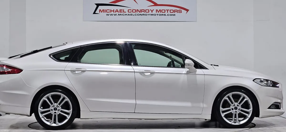 Ford Mondeo TITIANIUM - FINANCE AVAILABLE - Image 5