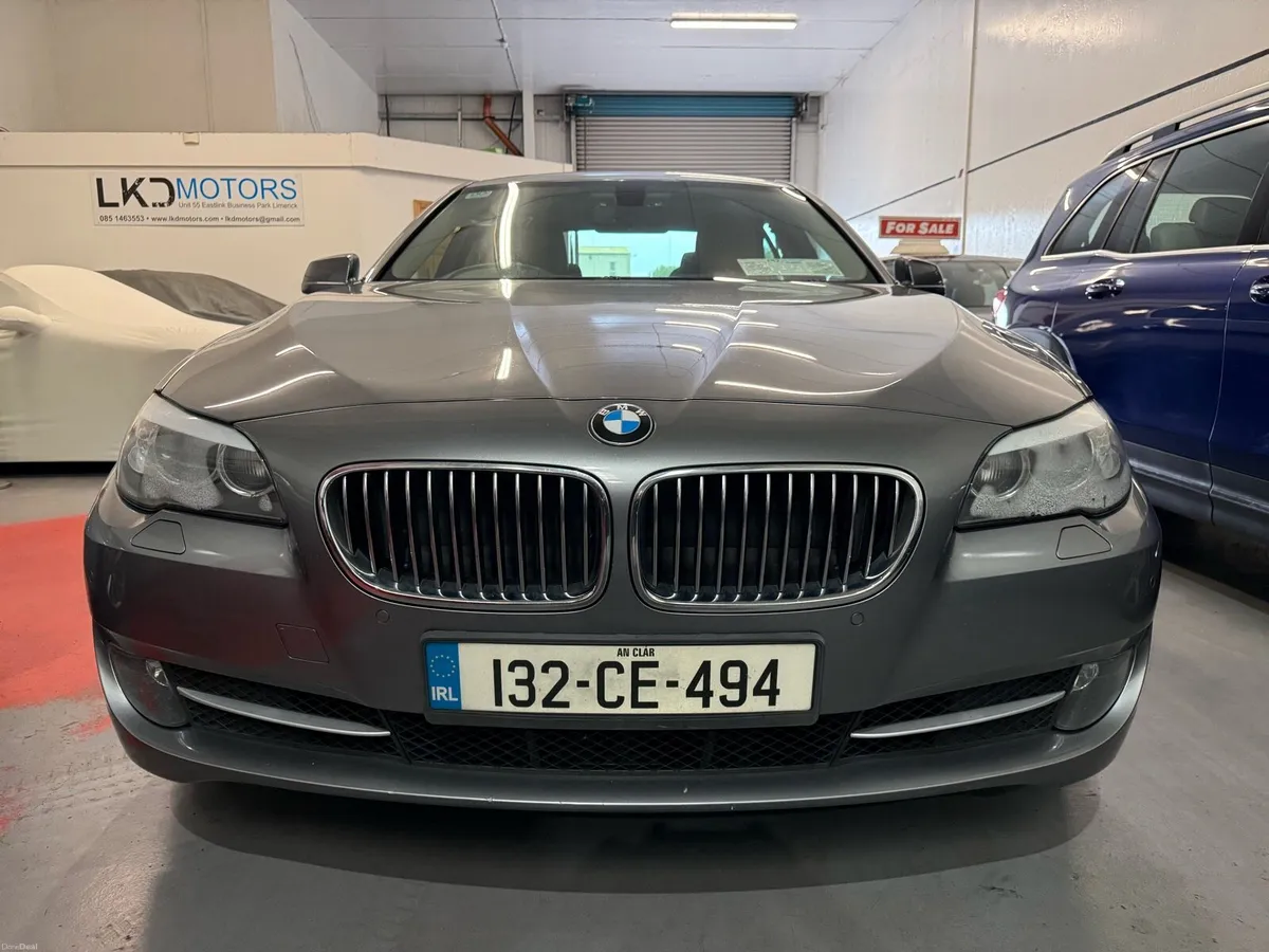 Bmw 520D 132 automatic SE , call0851463553 - Image 1