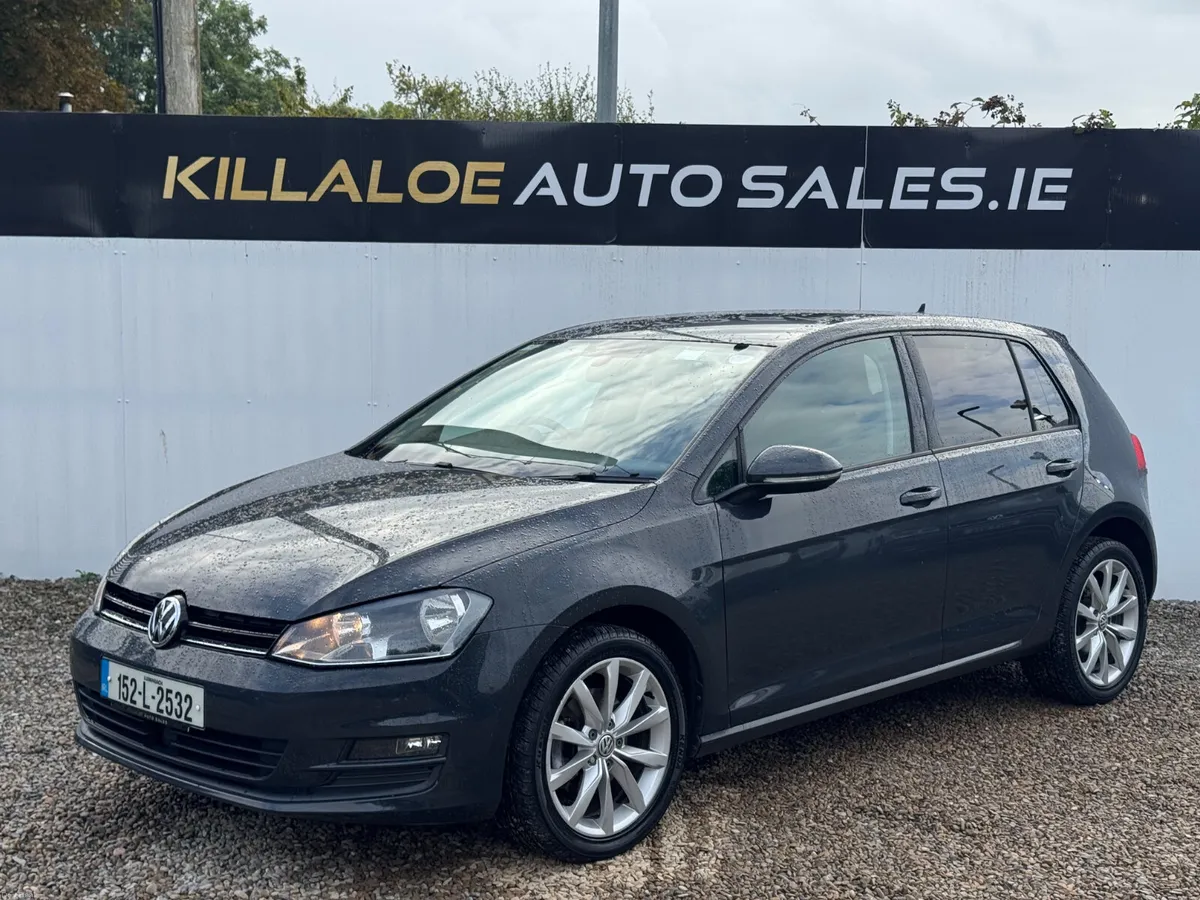 2015 Volkswagen Golf 1.6D Lounge (Low Miles) - Image 3