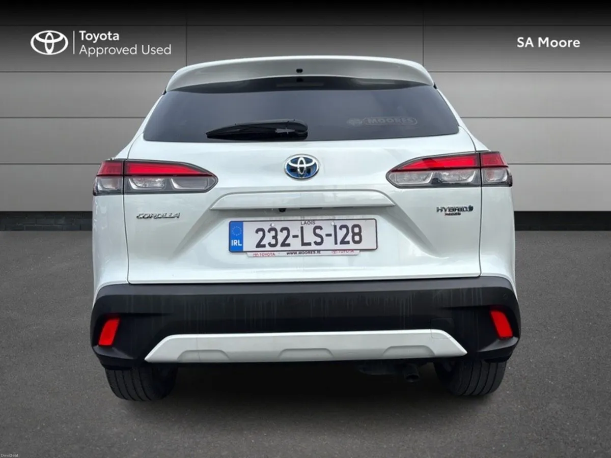 Toyota Corolla Cross HYBRID SPORT - Image 4