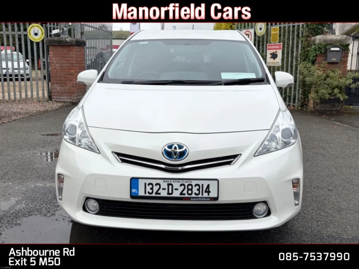 2013 132 Toyota Prius+ Alpha 7 Seater Hybrid Auto - Image 2