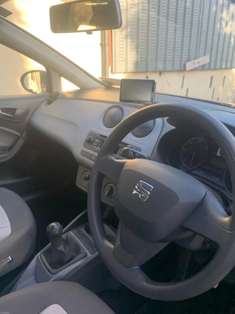 SEAT Ibiza 2015 - Image 1
