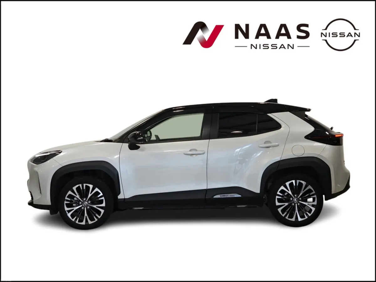 Toyota Yaris Cross HYBRID SOL (222) - Image 3