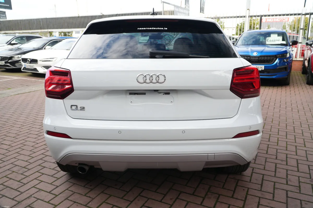 1.0TFSI SPORT 5DR HATCHBACK AUTO // ONLY 107,000 K - Image 5
