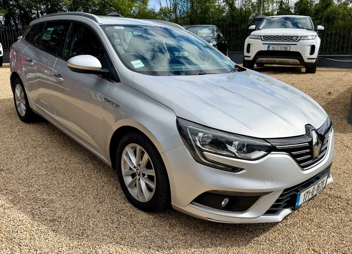 2017 Renault Megane 1.5dci Sport Tourer - Image 3