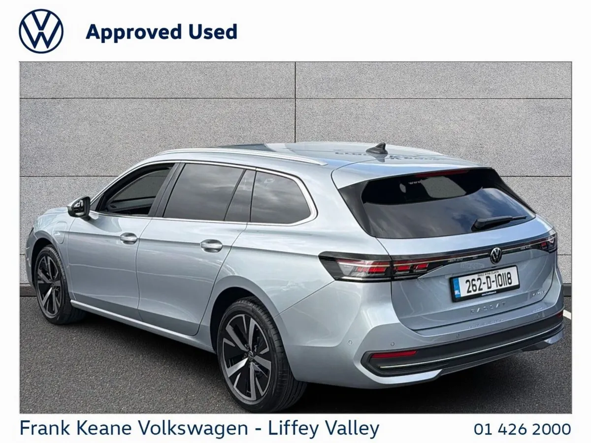 Volkswagen Passat *NEARLY NEW* BUSINESS PHEV 1.5 T - Image 3