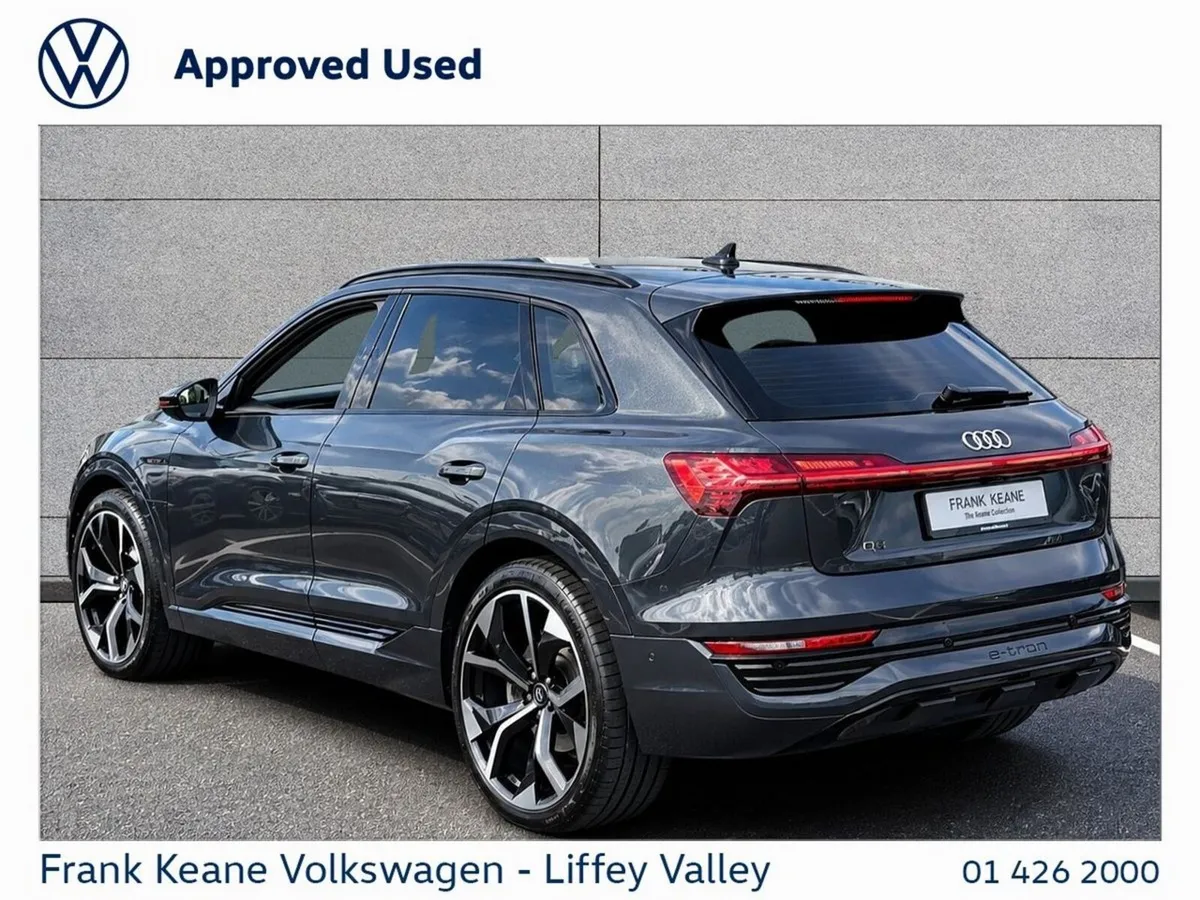 Audi Q8 e-tron SPORT 50 QUATTRO 95KWH 340BHP *PRIV - Image 3