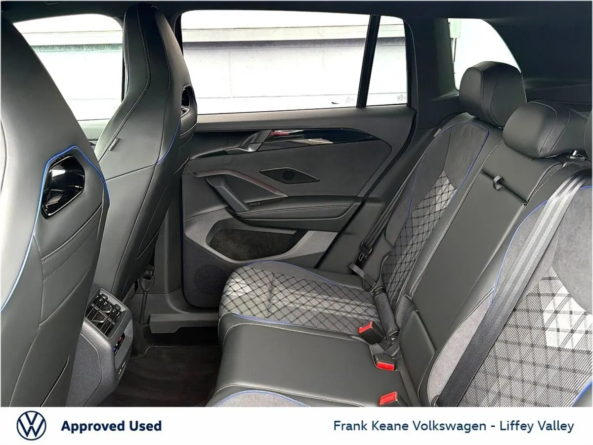 Volkswagen Tiguan R-LINE 75 AUTO 2.0TDI DSG 150HP - Image 6