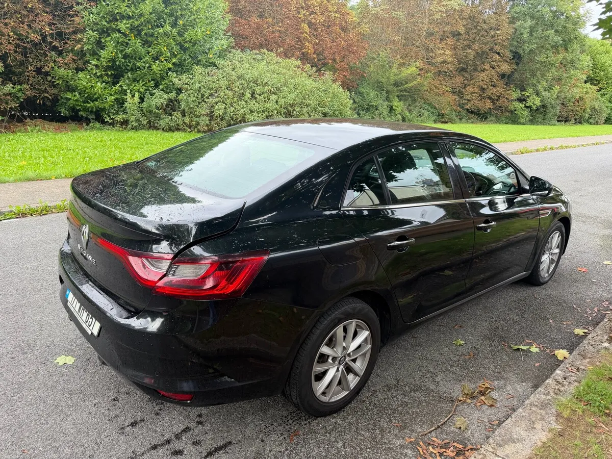 Renault megane 1.5 diesel - Image 6