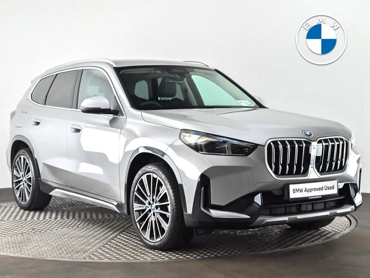 BMW X1 xDrive25e xLine - Image 1