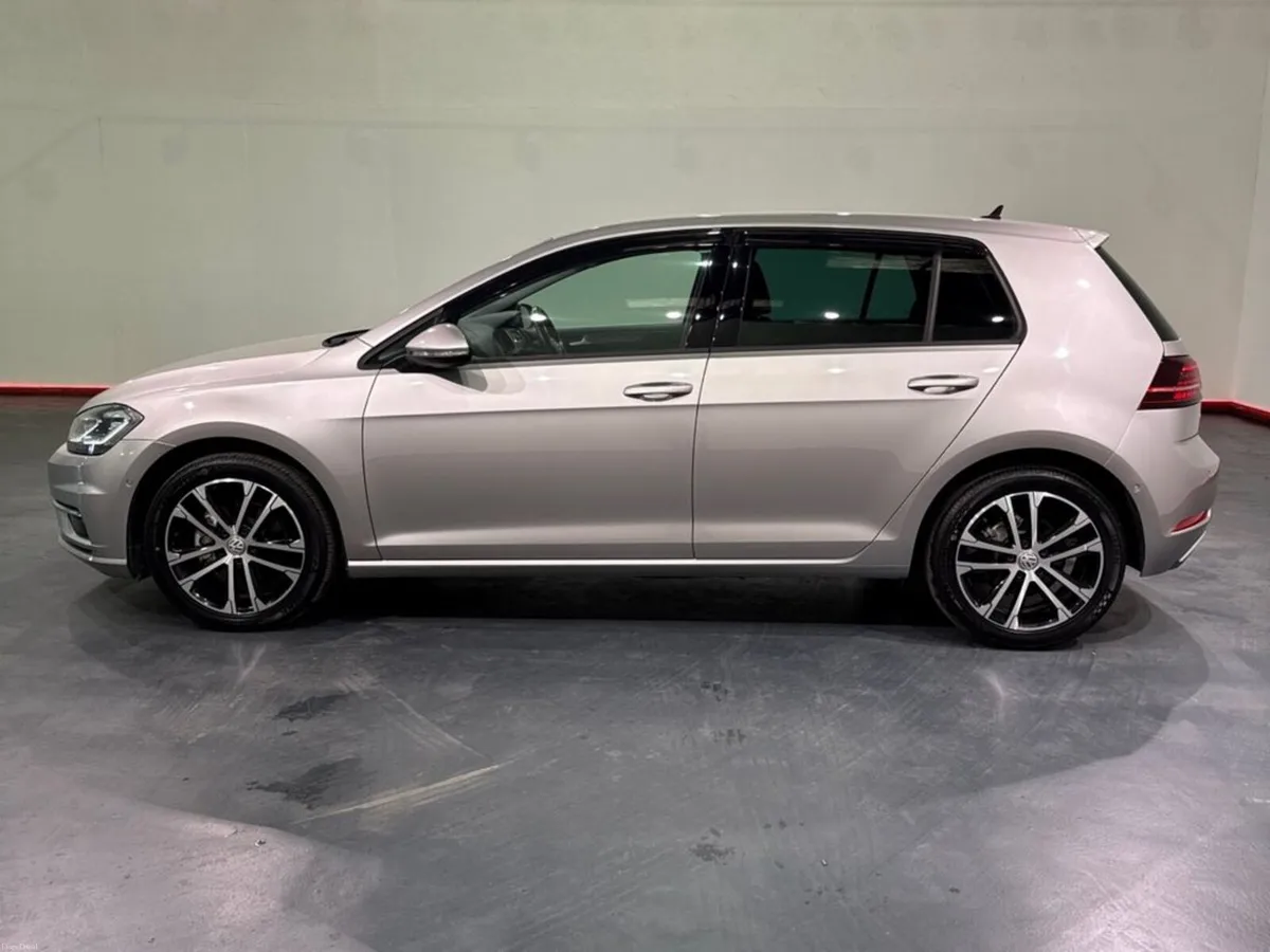 Volkswagen Golf 1.2 AUTOMATIC TSI COMFORT LINE MEI - Image 6