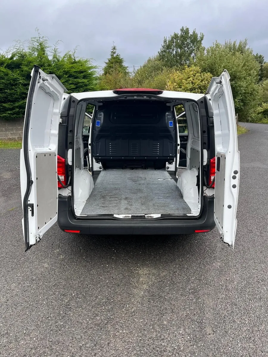 Mercedes-Benz Vito 2020 - Image 2