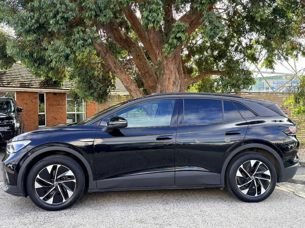 2023 Volkswagen ID.4..52 KWH BATTERY..2 KEYS - Image 4