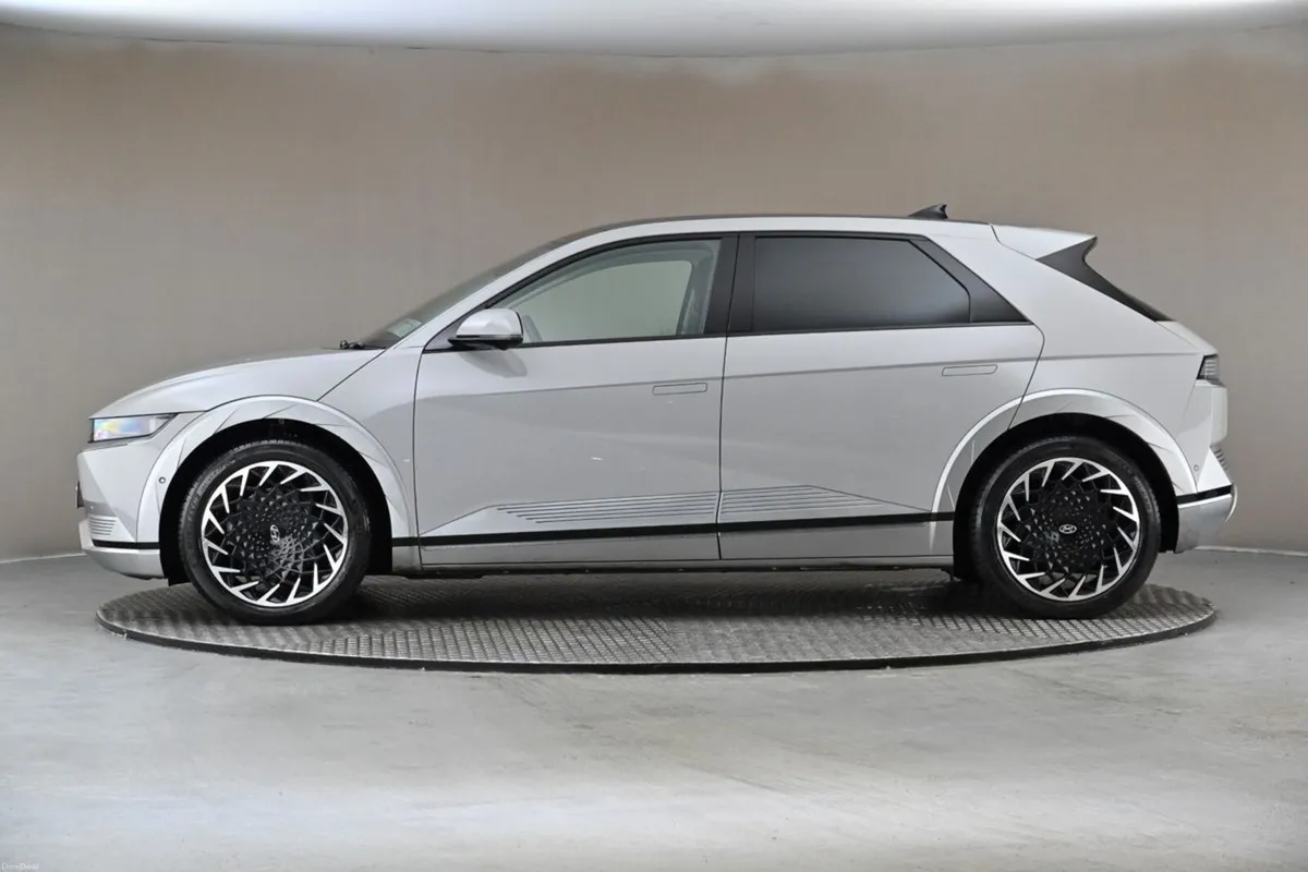 Hyundai IONIQ 5 EV PLATINUM 77KWH **FUL LEATHER**H - Image 5