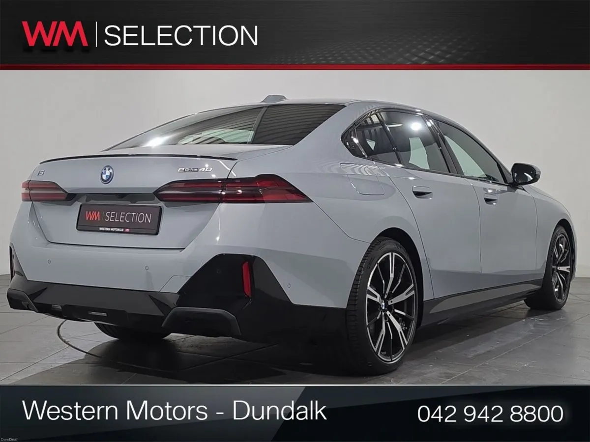 BMW i5 eDrive 40 M Sport Pro - Image 4