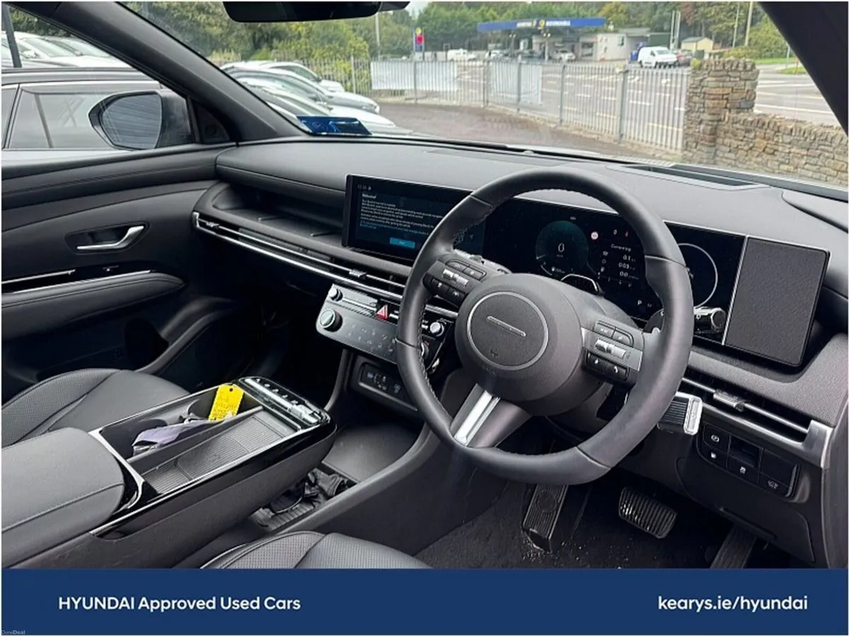 Hyundai Tucson Platinum Plus PHEV Darkline Auto - Image 4