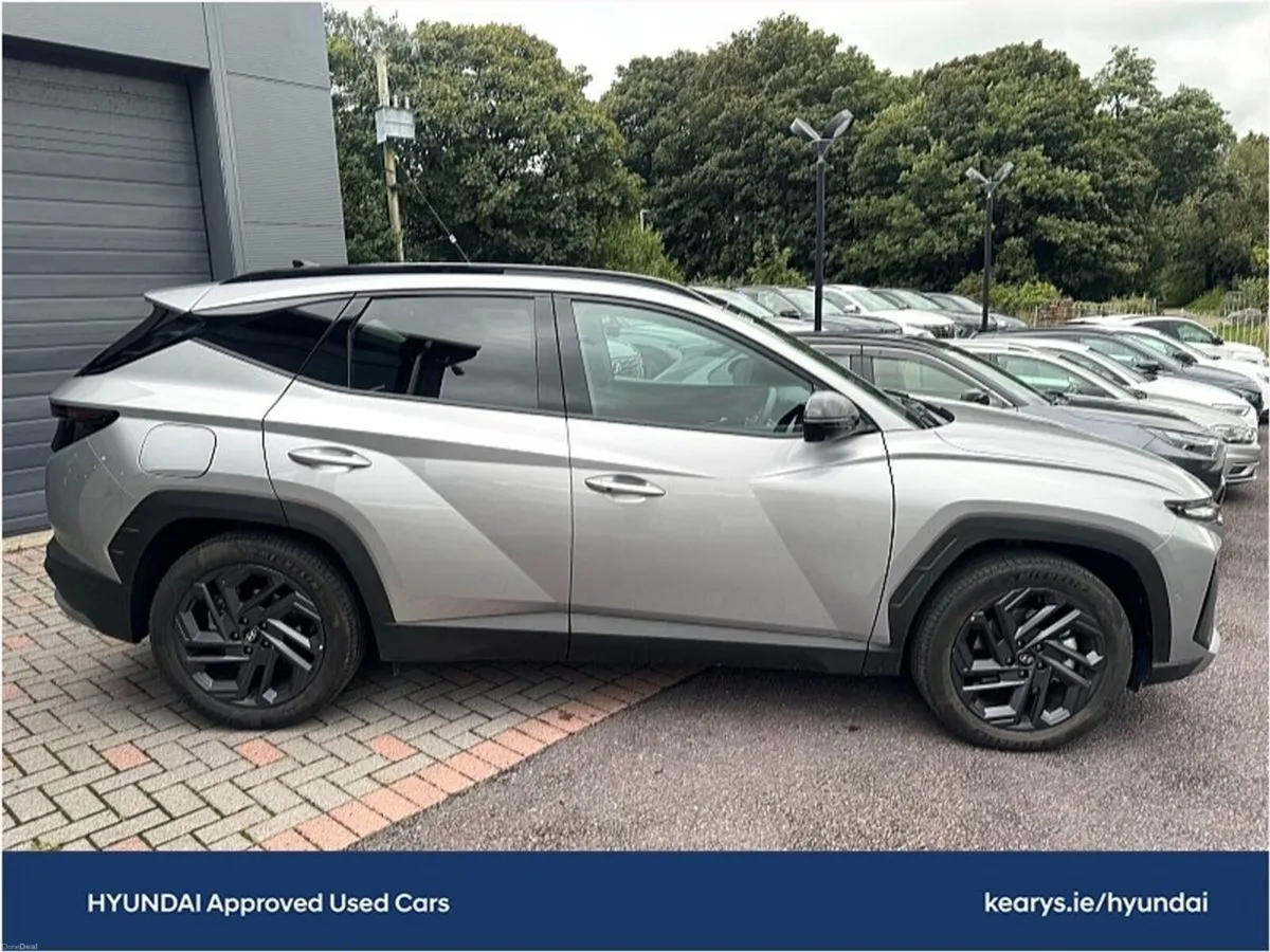 Hyundai Tucson Platinum Plus PHEV Darkline Auto - Image 6