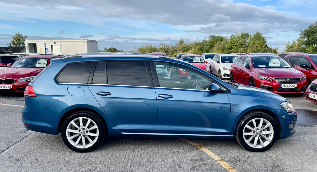 2017 VOLKSWAGEN GOLF /1.2, PETROL/ - Image 4