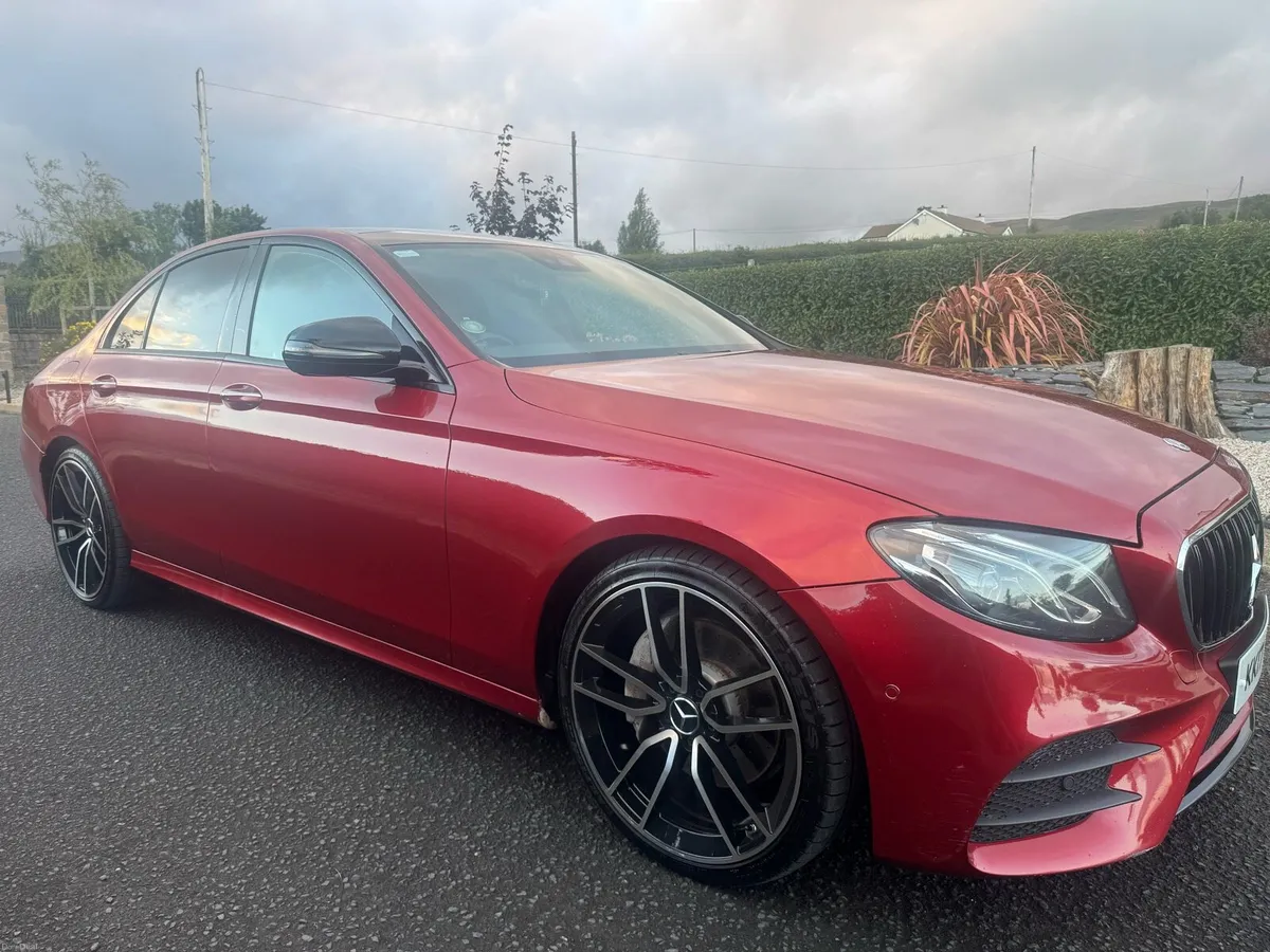 2017 Mercedes-Benz E220 AMG Premium Plus - Image 3